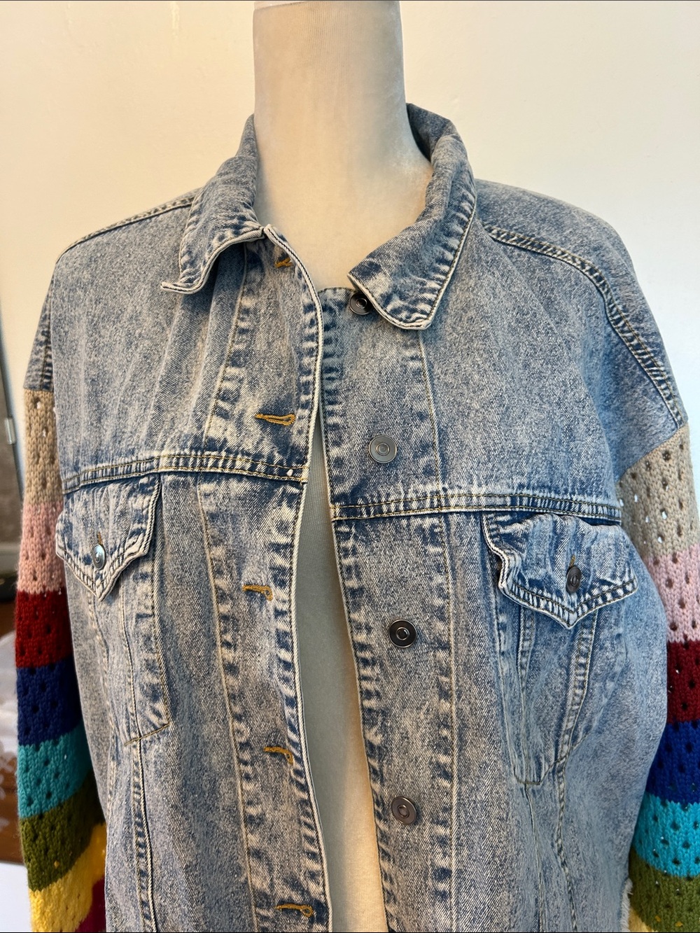 Vintage elan Acid Wash Denim Jacket with Colorful Crochet Striped Sleeves - Picture 2 of 10
